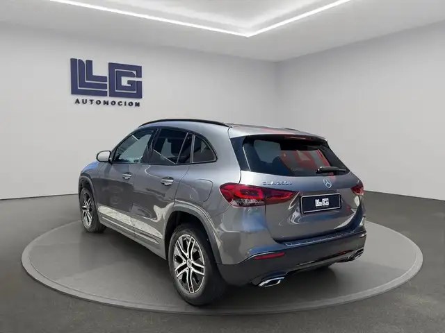 Mercedes-Benz Gla view 6