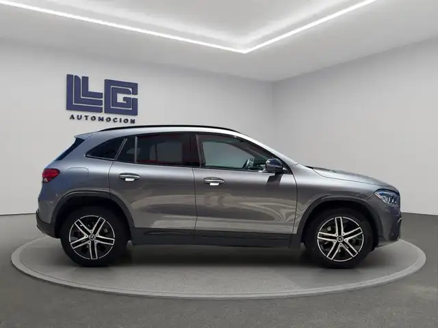 Mercedes-Benz Gla view 7