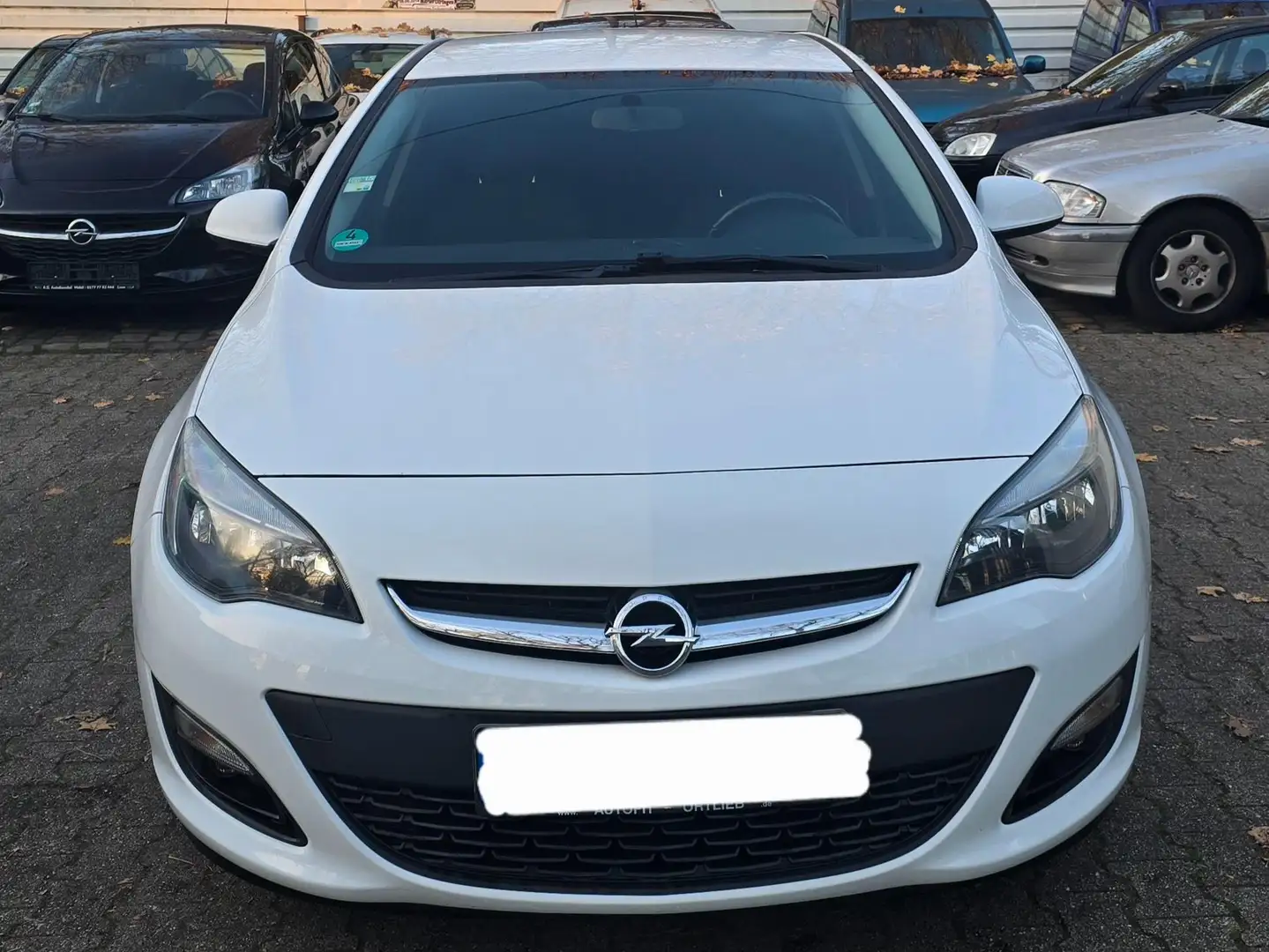 Opel Astra Selection,Euro 5,Tüv 08-2026,LPG Gas. Weiß - 2