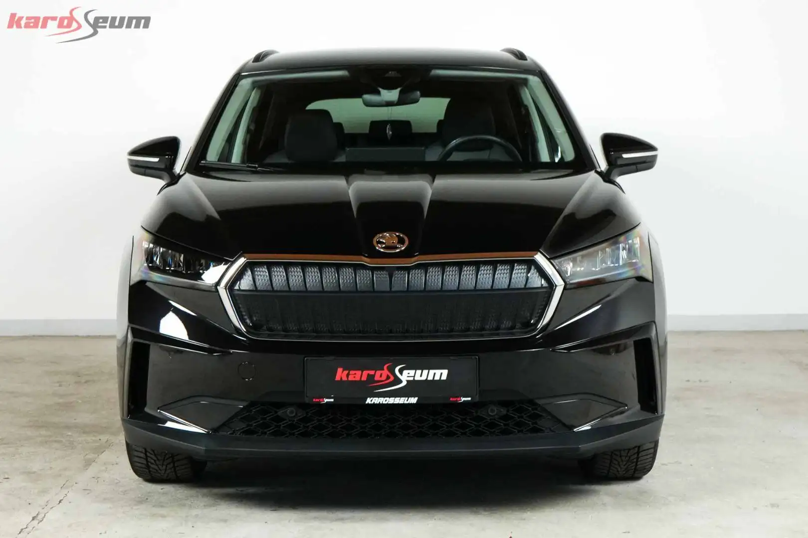 Skoda Enyaq 60 Loft | WENIG KM | 62kWh | 19'' |Wärmepumpe Schwarz - 2