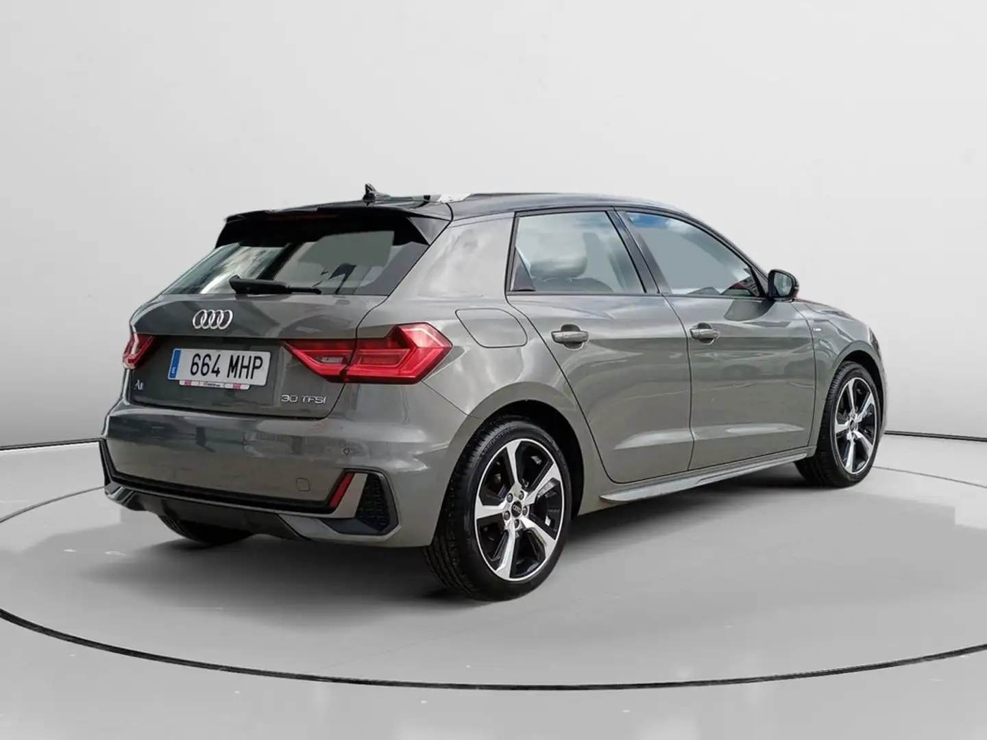 Audi A1 30 TFSI Adrenalin Gris - 2