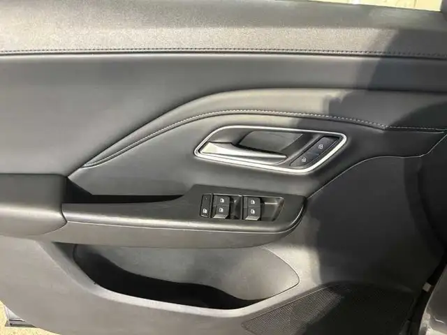 MG ZS view 10