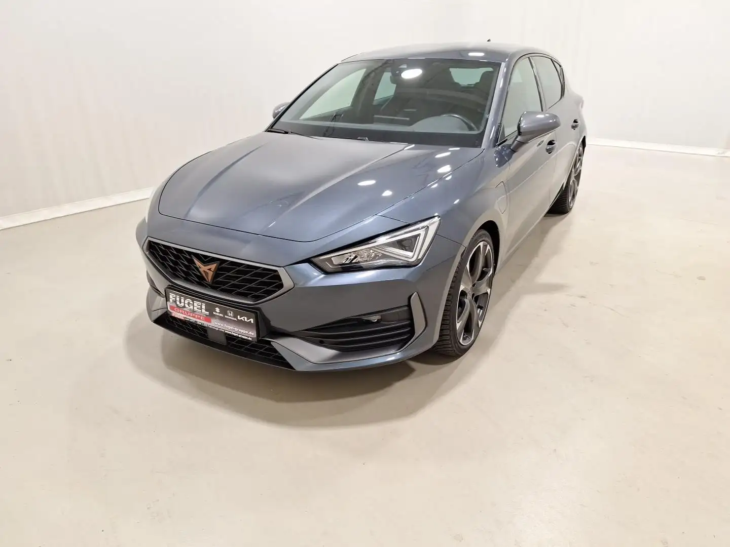 CUPRA Leon 1.4 TSI DSG VZ e-Hybrid WInter|LED|virt.Cock.|Navi Grau - 2