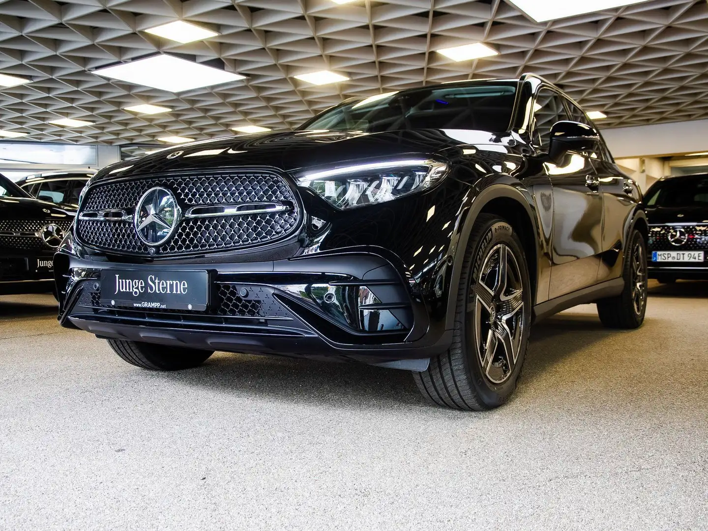 Mercedes-Benz GLC 200 d 4M AMG Advanced Plus Distronic/Kamera Schwarz - 2