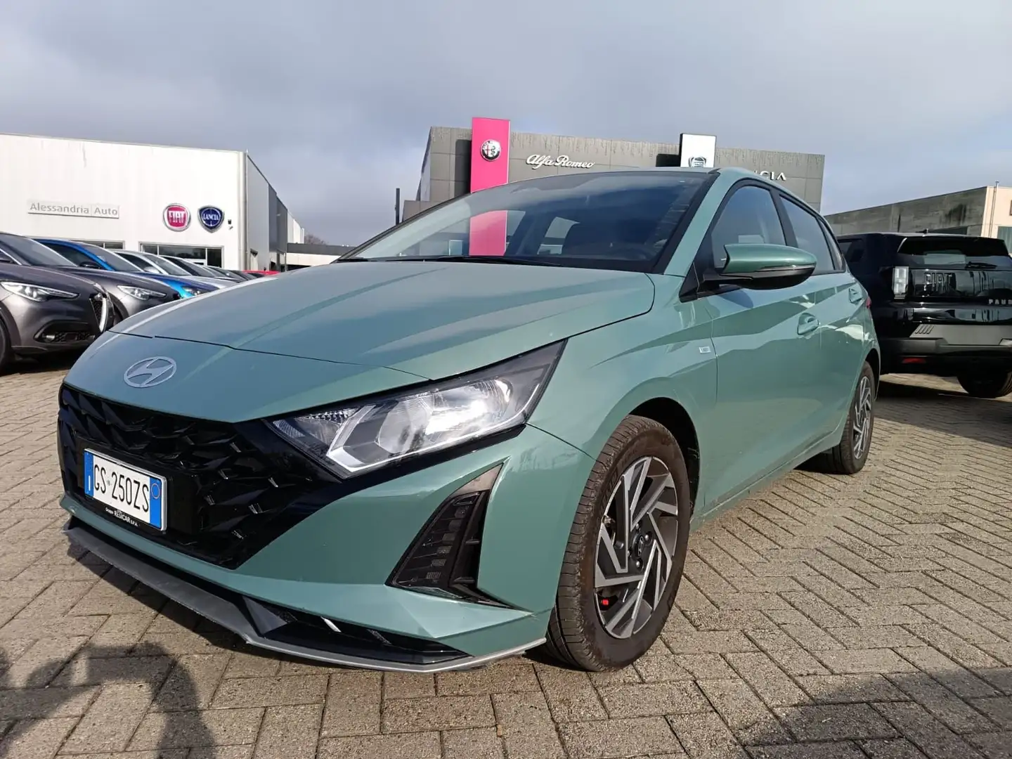 Hyundai i20 i20 1.0 T-GDI 48V iMT Connectline Verde - 1