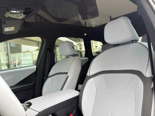BMW Ix3 view 14