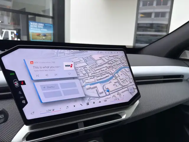 BMW Ix3 view 7