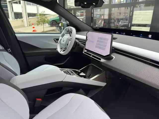 BMW Ix3 view 3