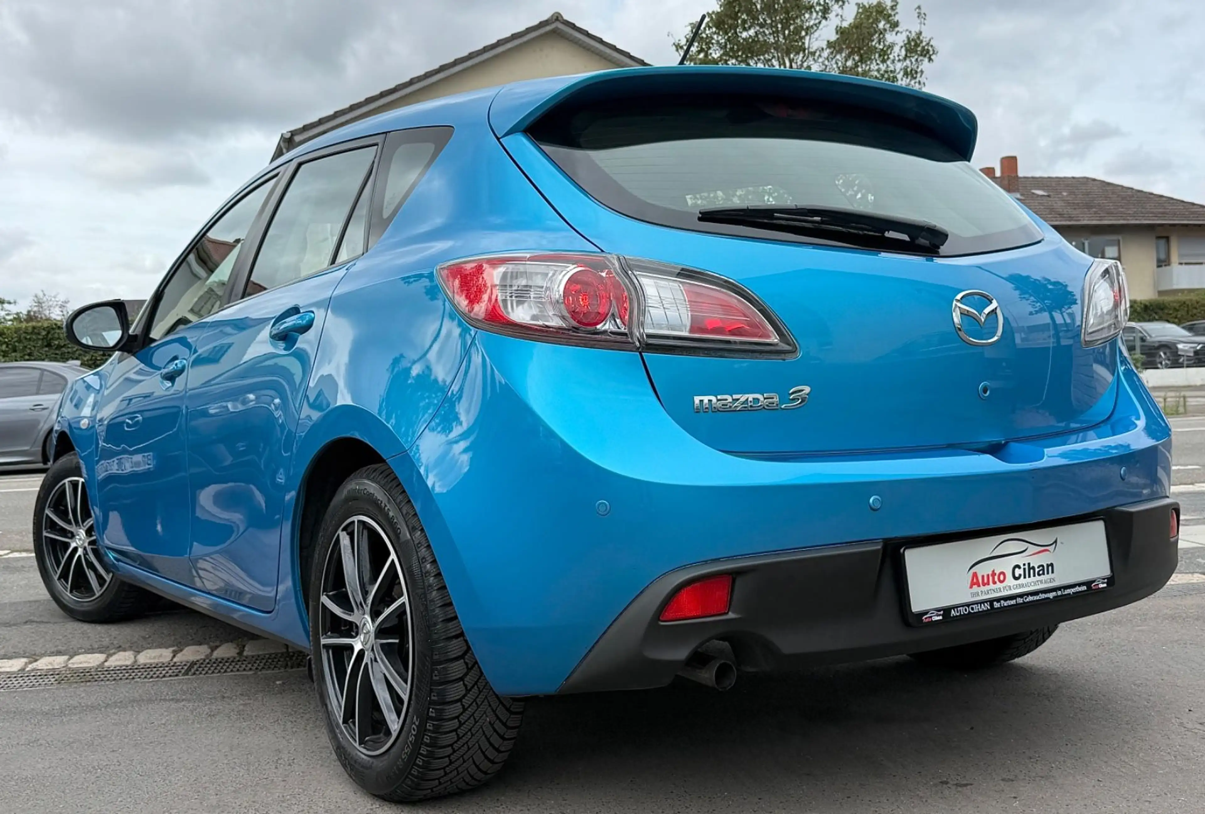 Mazda 3 Lim. High-Line TÜVNEU! KLIMA! PDC! SZH! — photo 10