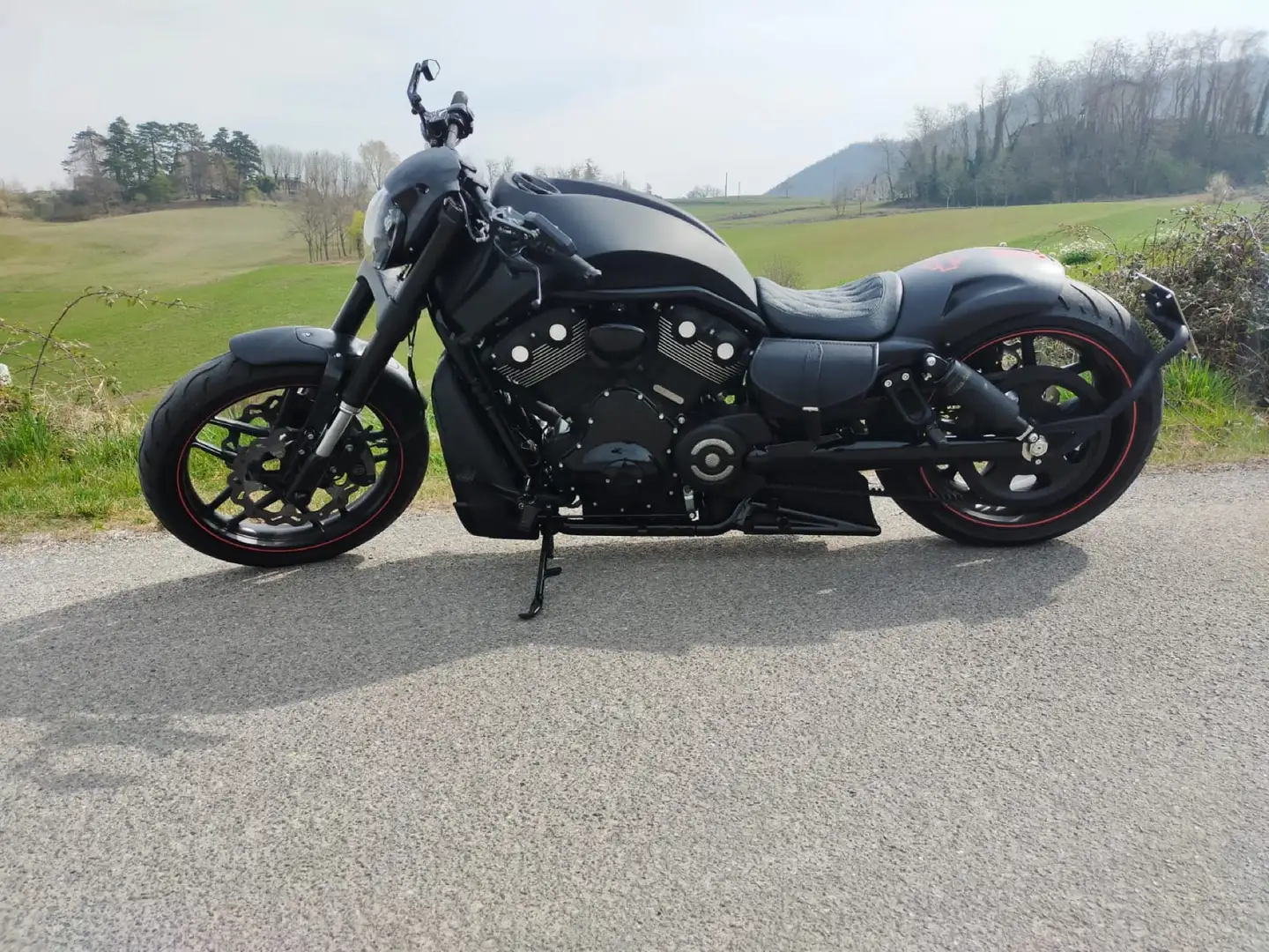 Harley-Davidson VRSC Night Rod meravigliosa Fekete - 1