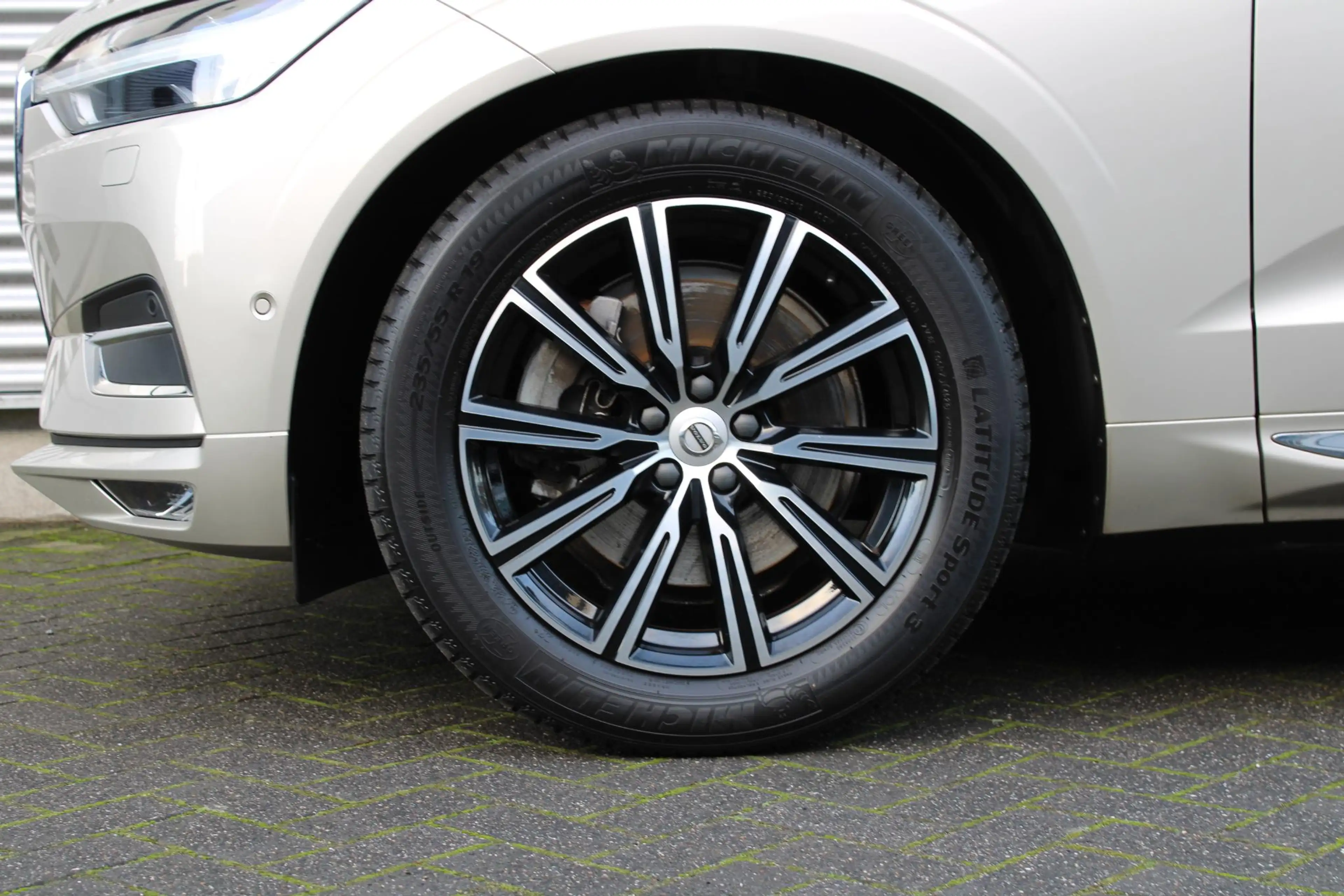 Volvo XC60 2.0 T5 AWD Inscription | 100% Henk Scholten Onderh — photo 7