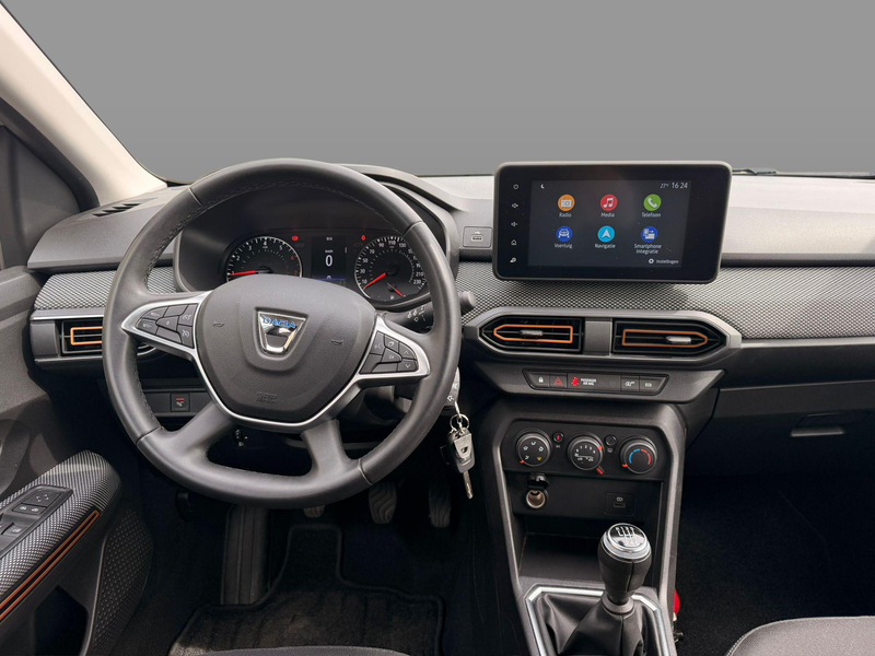 Dacia Sandero TCe 90 Stepway — photo 11