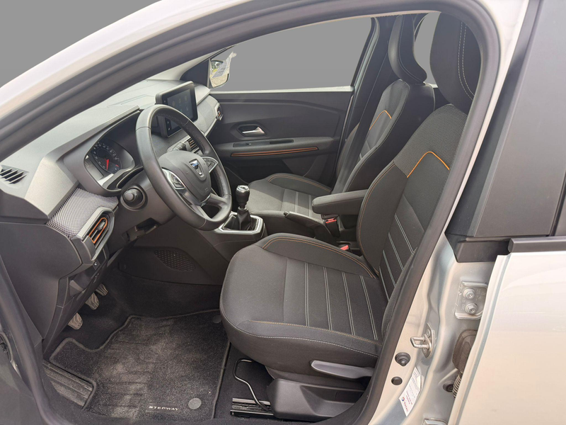 Dacia Sandero TCe 90 Stepway — photo 9