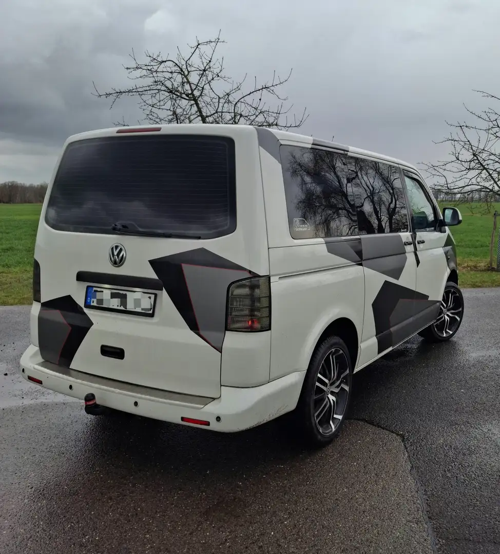 Volkswagen T5 Transporter White - 2