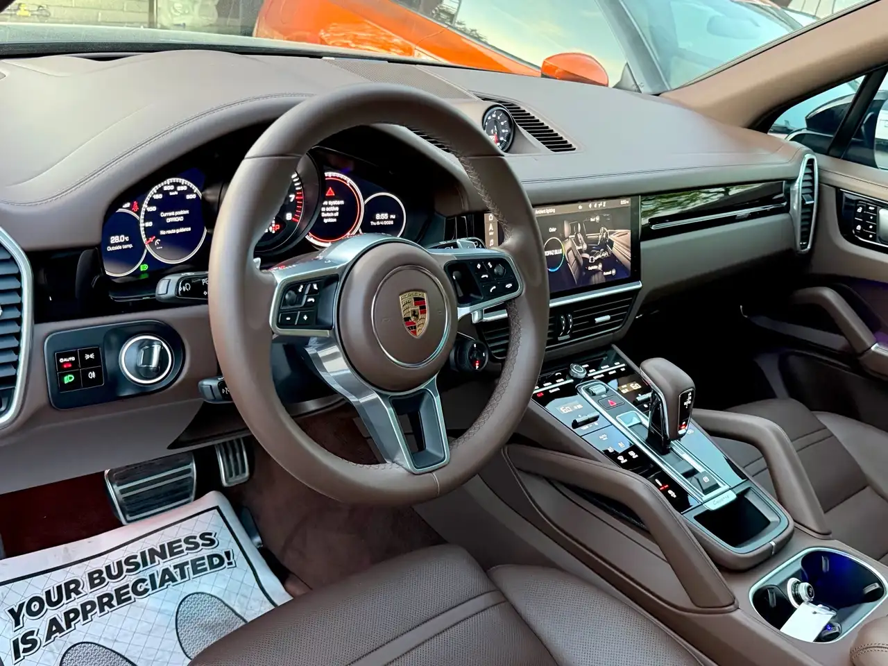 Porsche Cayenne снимка Porsche Cayenne