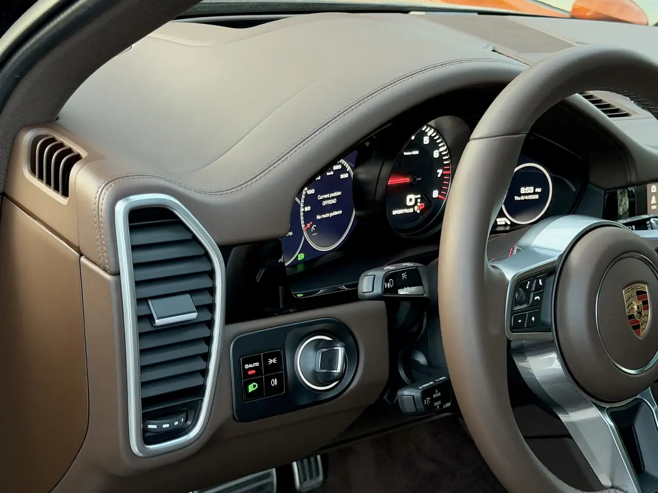 Porsche Cayenne снимка Porsche Cayenne