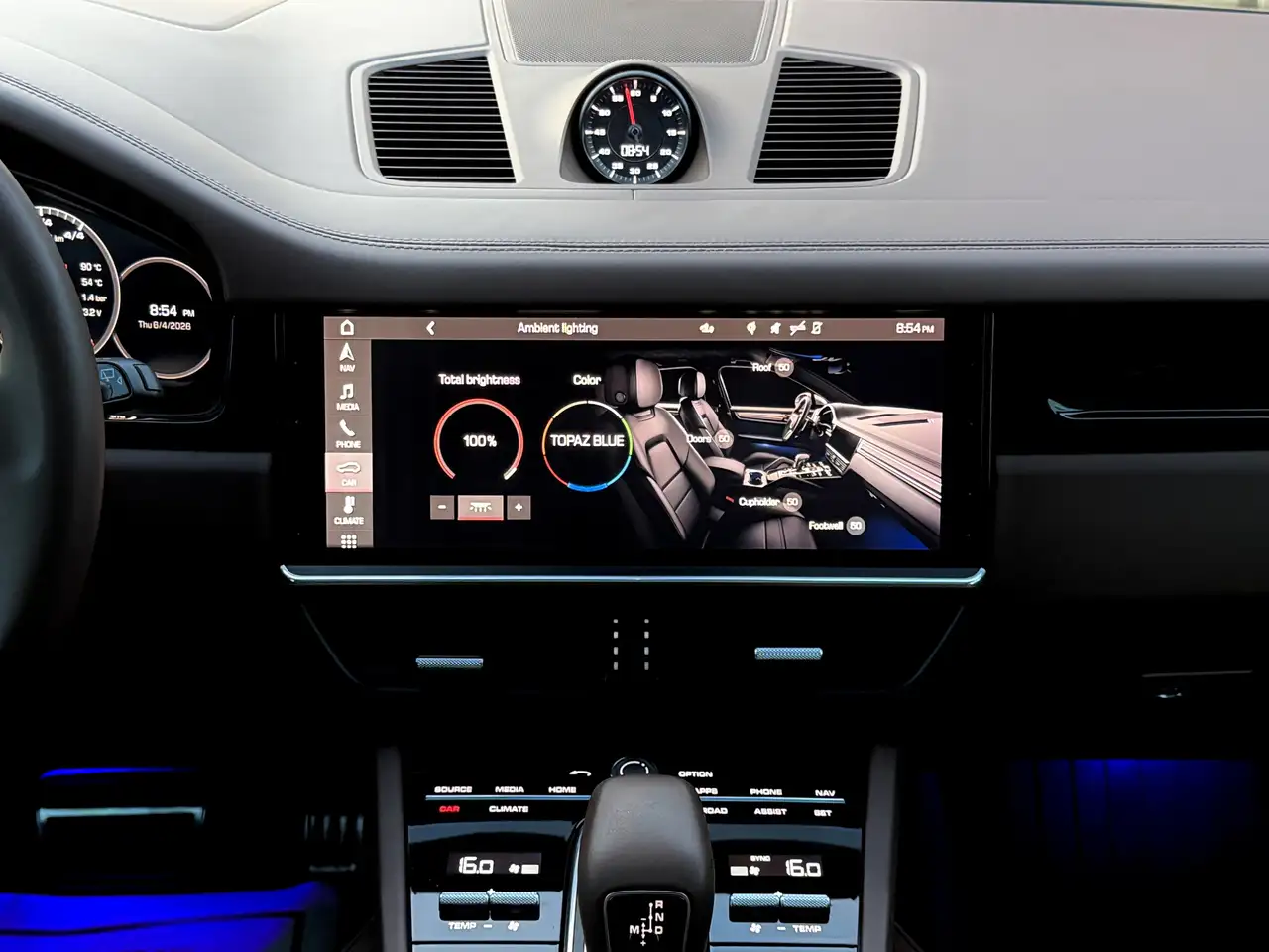 Porsche Cayenne снимка Porsche Cayenne