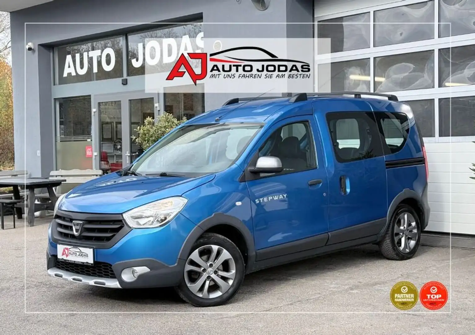 Dacia Dokker Stepway dCi 90 **Navigation/Sitzheizung** Blau - 1