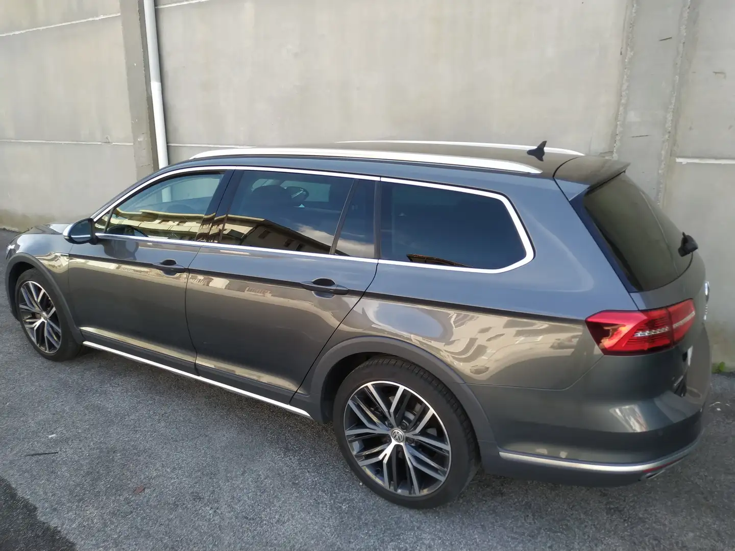 Volkswagen Passat Alltrack Passat Alltrack 2.0 bitdi 4motion 240cv dsg Gri - 2