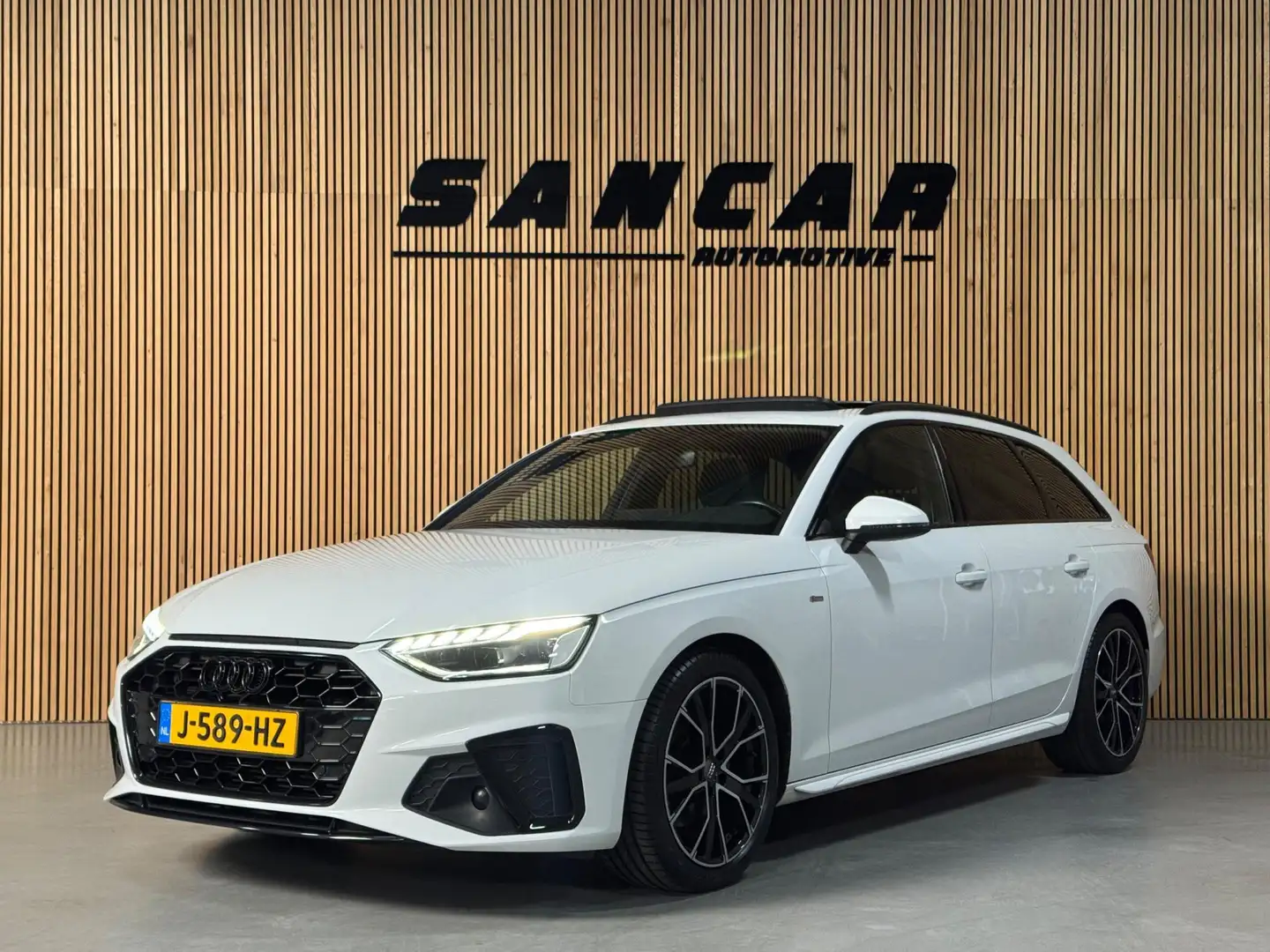 Audi A4 Avant 40 TFSI Launch edition Sport S-Line PANO|AMB Wit - 2