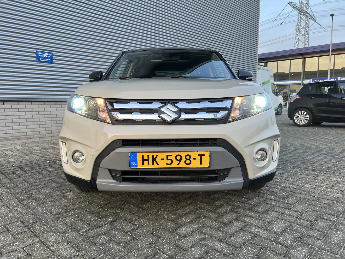 Suzuki Vitara 1.6 High Executive | Elek. Schuif/Kantel Dak | App Brun - 2