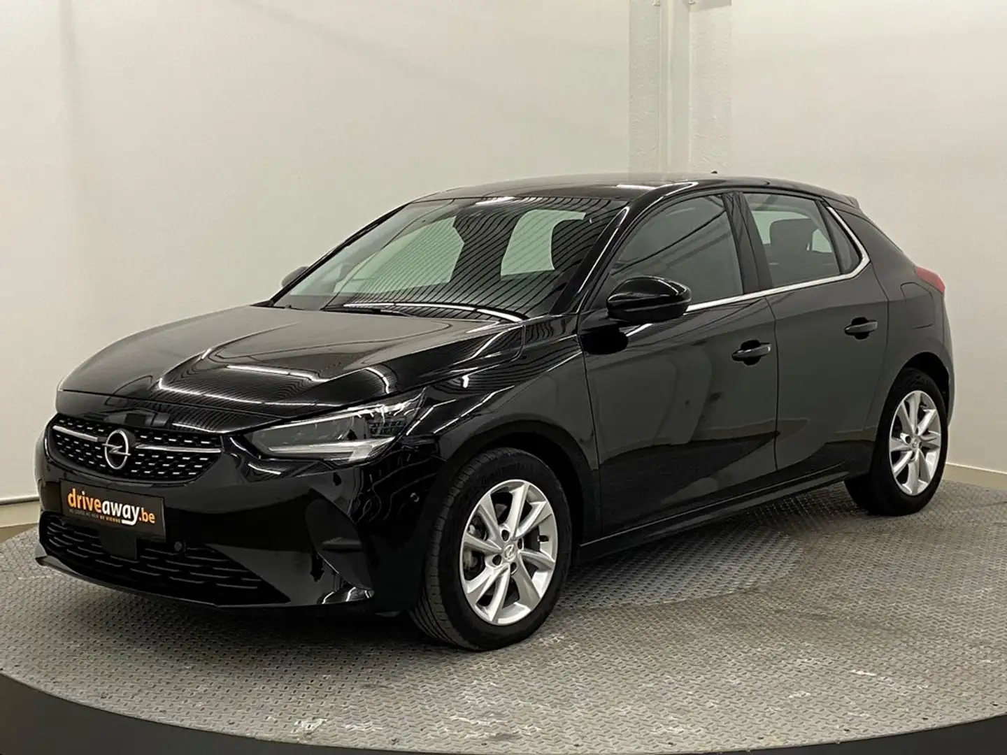 Opel Corsa Elegance 100 PK aan TOP prijs met veel opties Zwart - 1
