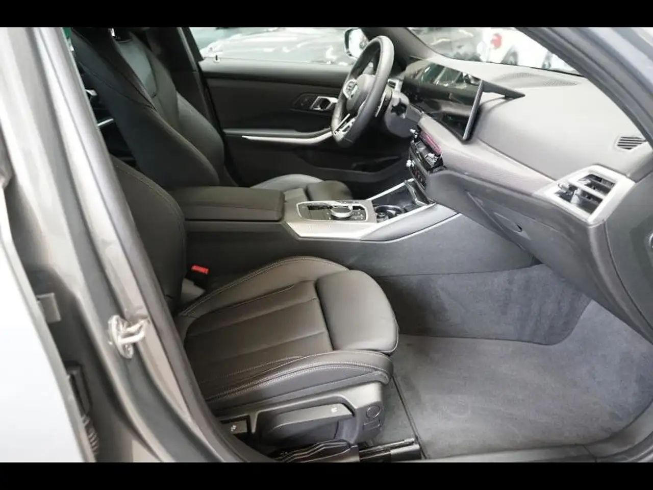 BMW 3 Series 2026 — фото 9