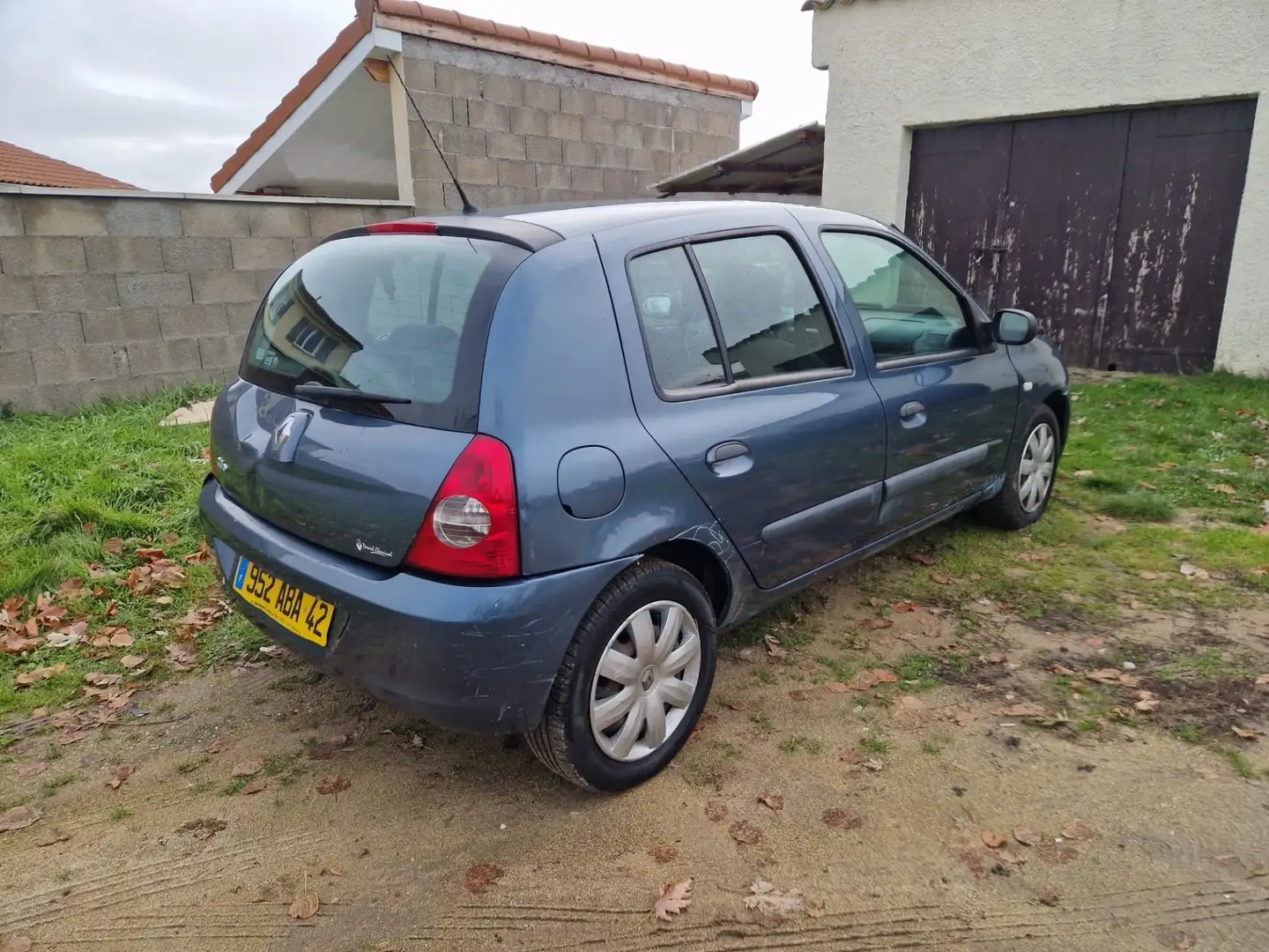 Renault Clio 1.5 dCi 65 Campus Sport Way II - 2