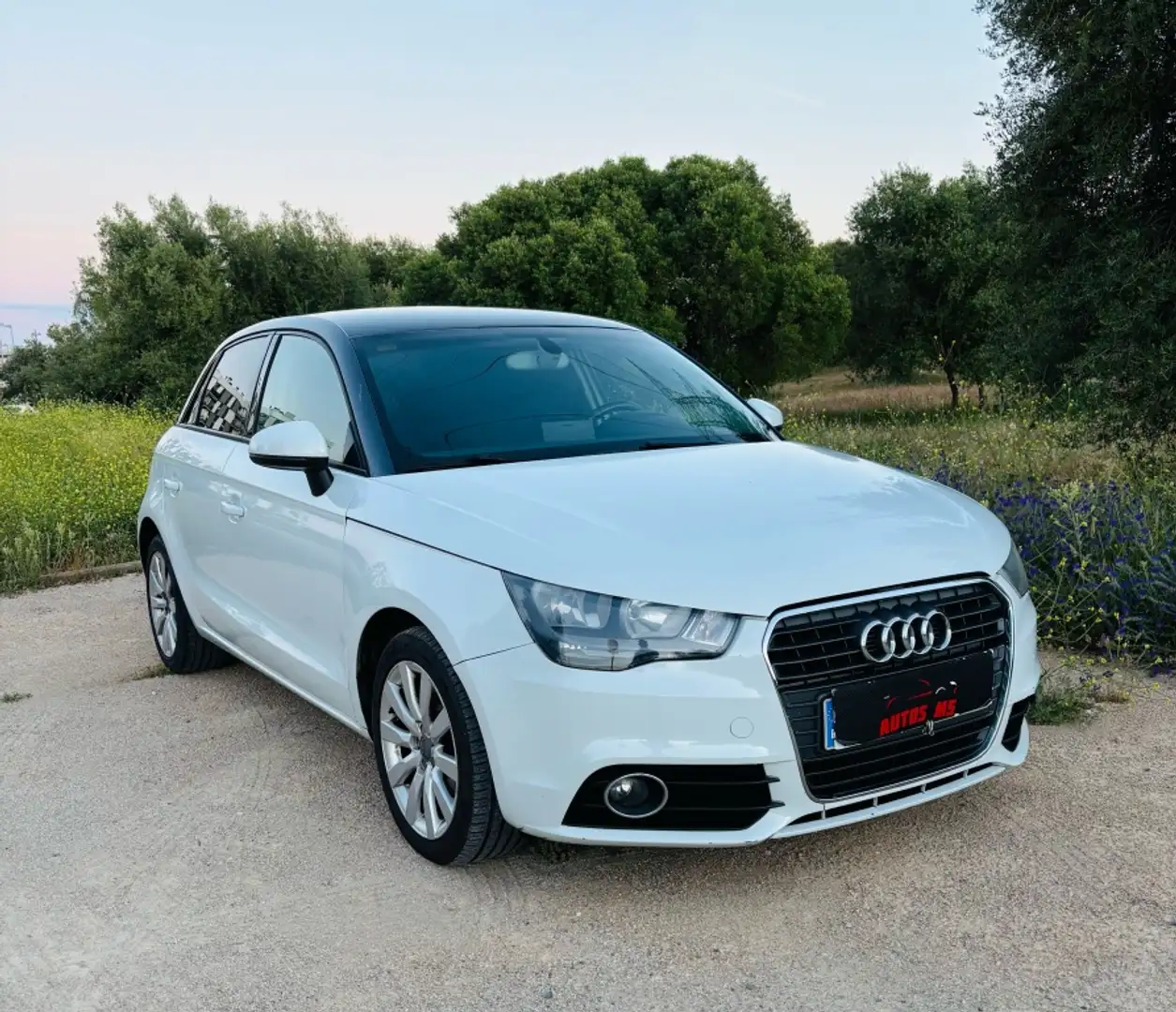 Audi A1 Sportback 1.6TDI Attraction 105 Blanco - 2