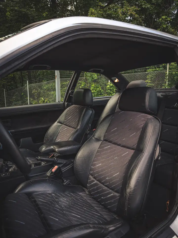 BMW 318 E36 318is Coupe, foto 10