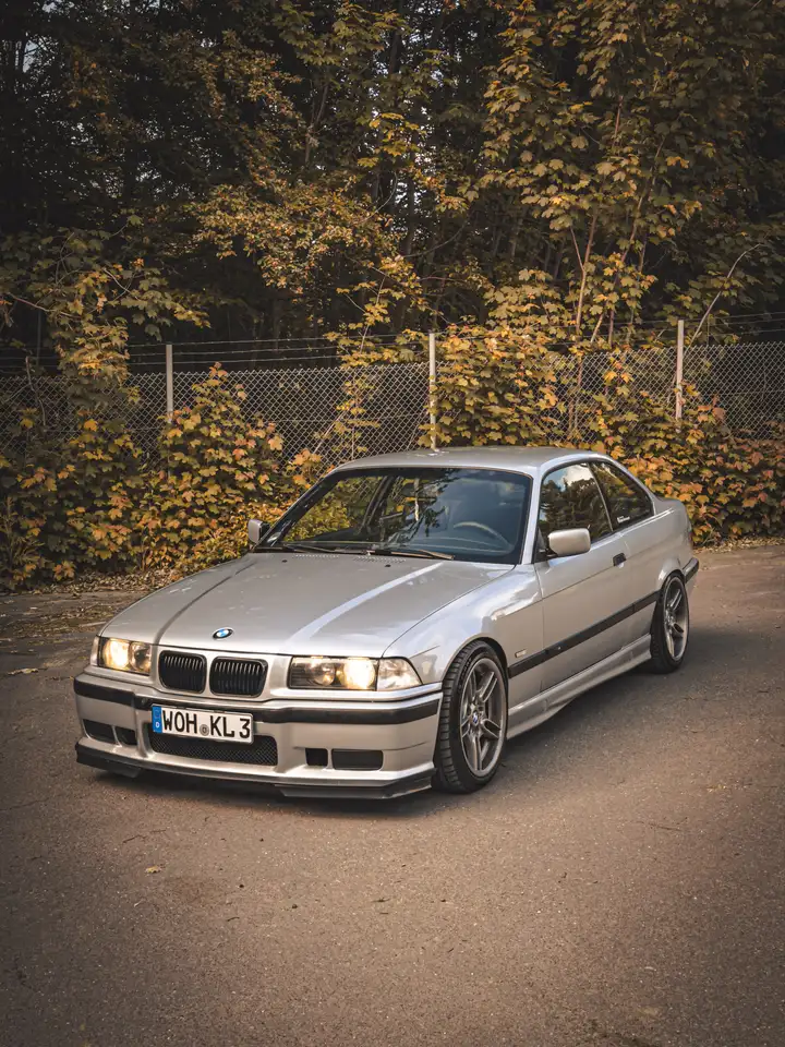 BMW 318 E36 318is Coupe, foto 1