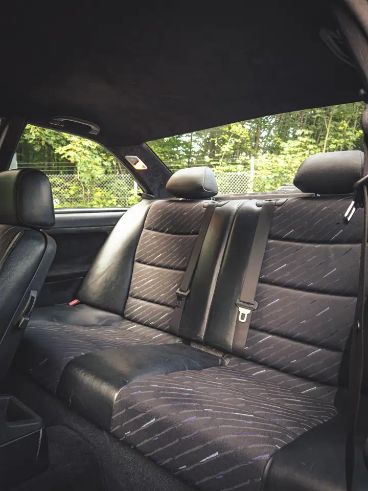 BMW 318 E36 318is Coupe, foto 9
