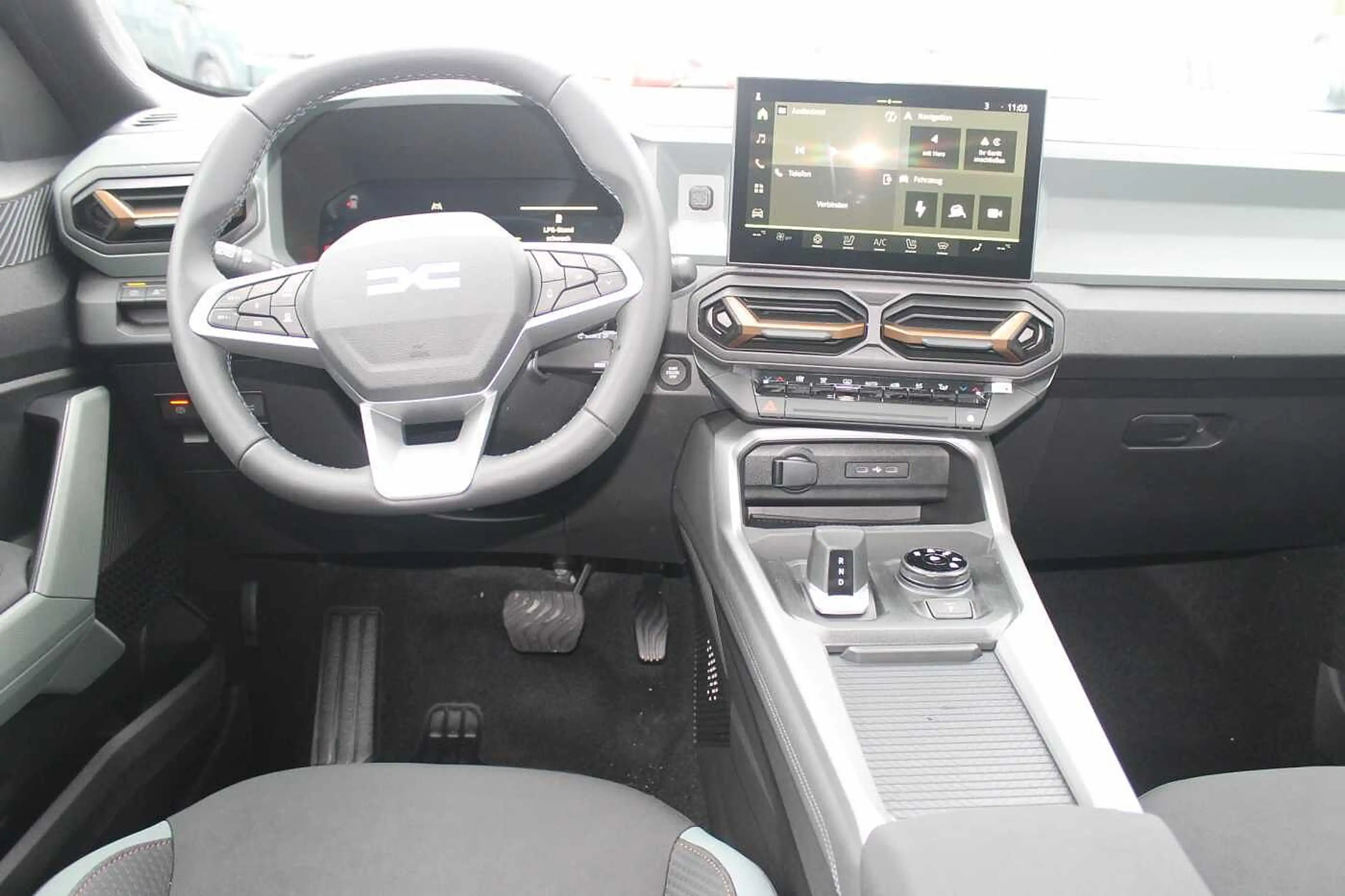Dacia Bigster TCe 150 Hybrid-G 4x4 Extreme Winter+/Citypaket/el. — photo 10