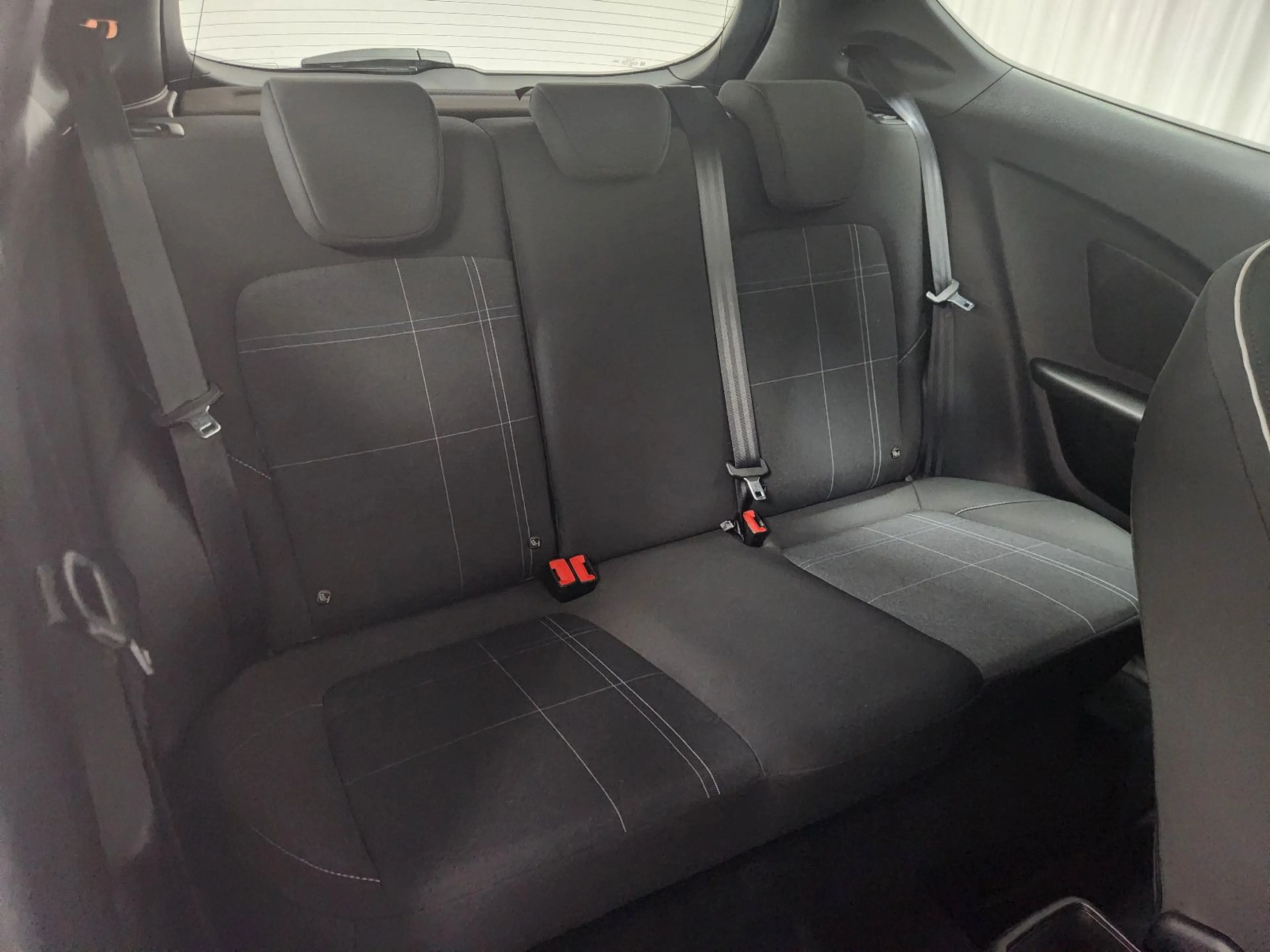 Ford Fiesta TREND 1.1 Sitzhzg. Bluetooth M&S beh.WSS — photo 8
