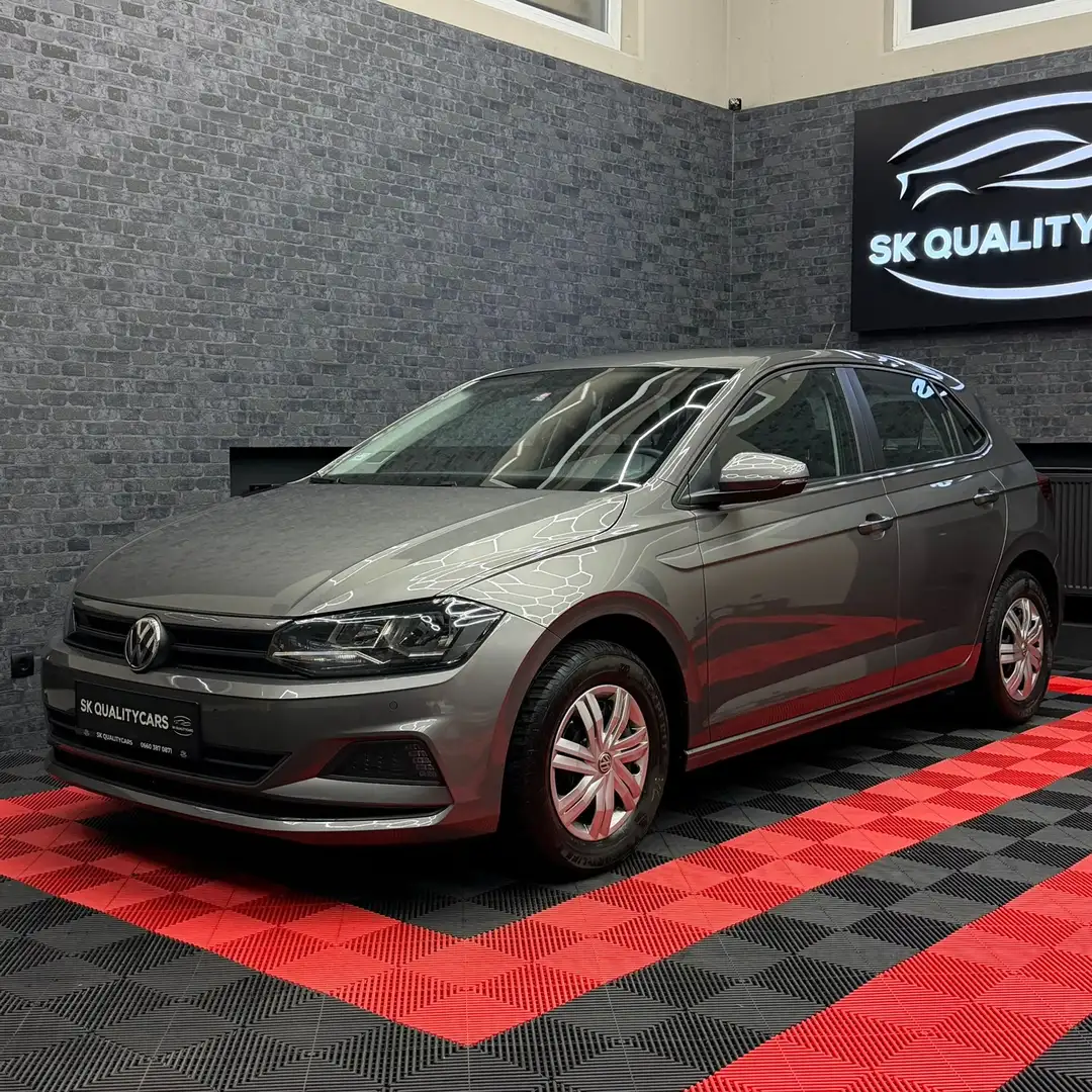 Volkswagen Polo 1.0 Grau - 1