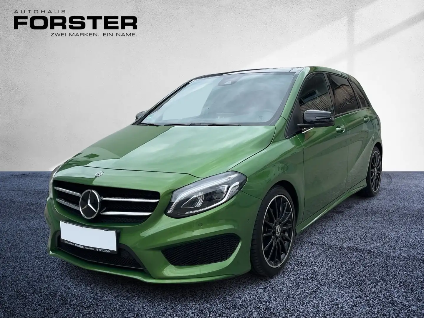 Mercedes-Benz B 200 d Austria Edition AMG Line AMG Pano Night Grün - 1