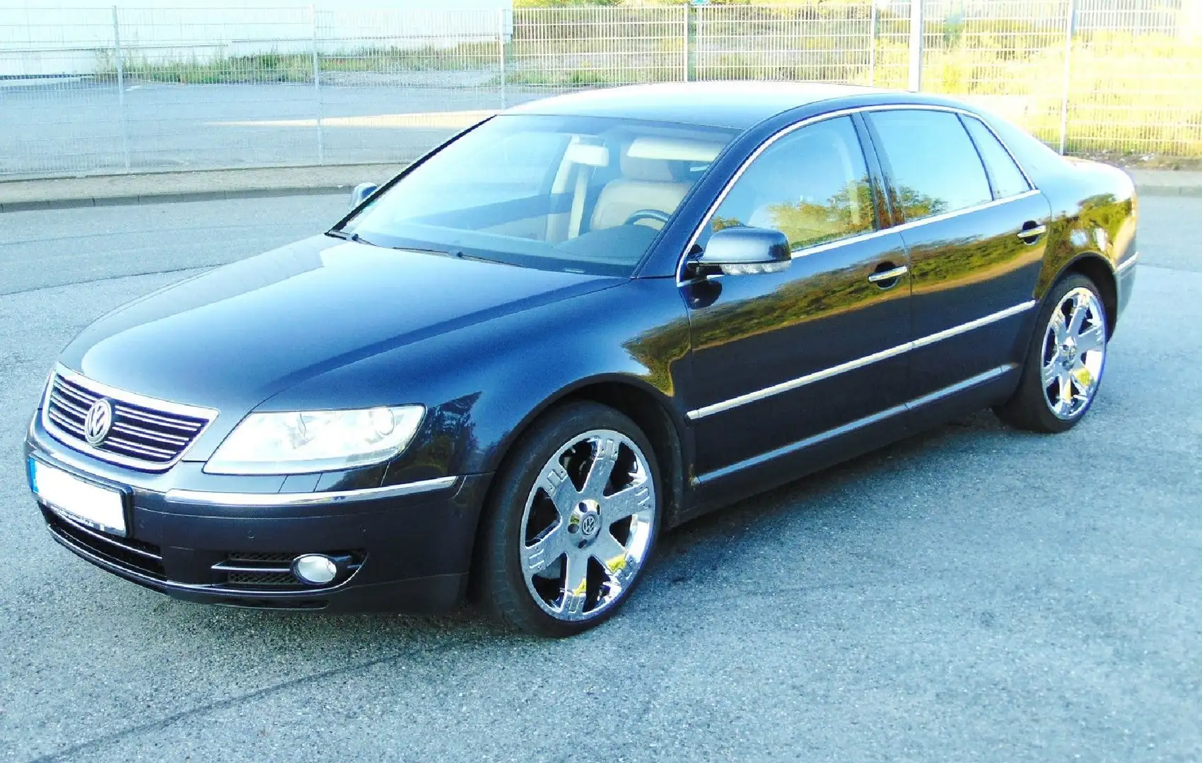 Volkswagen Phaeton Phaeton 3.0 V6 TDI DPF 4MOTION Automatik (5 Sitzer Negro - 1