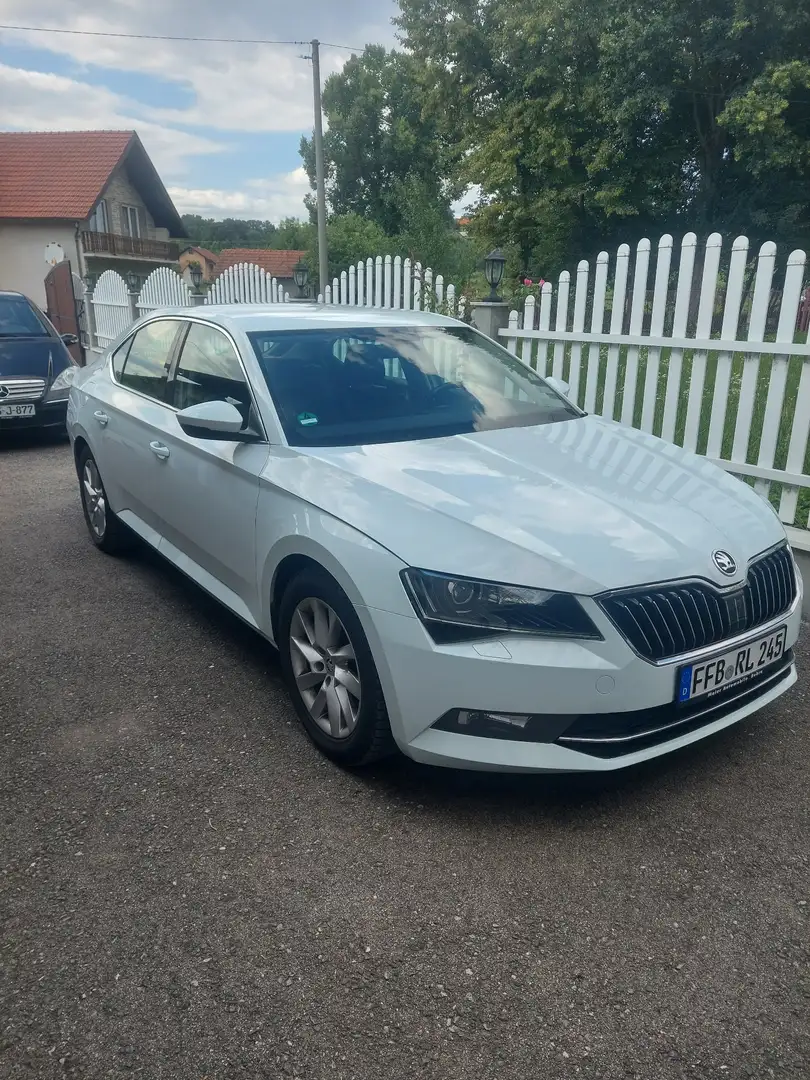 Skoda Superb 2.0 TDI Style - 2