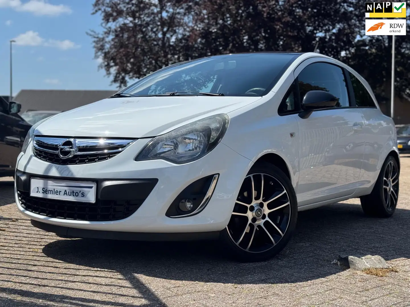Opel Corsa 1.4-16V Color Edition 86DKM!!! AIRCO STUUR/STOELVE Wit - 1