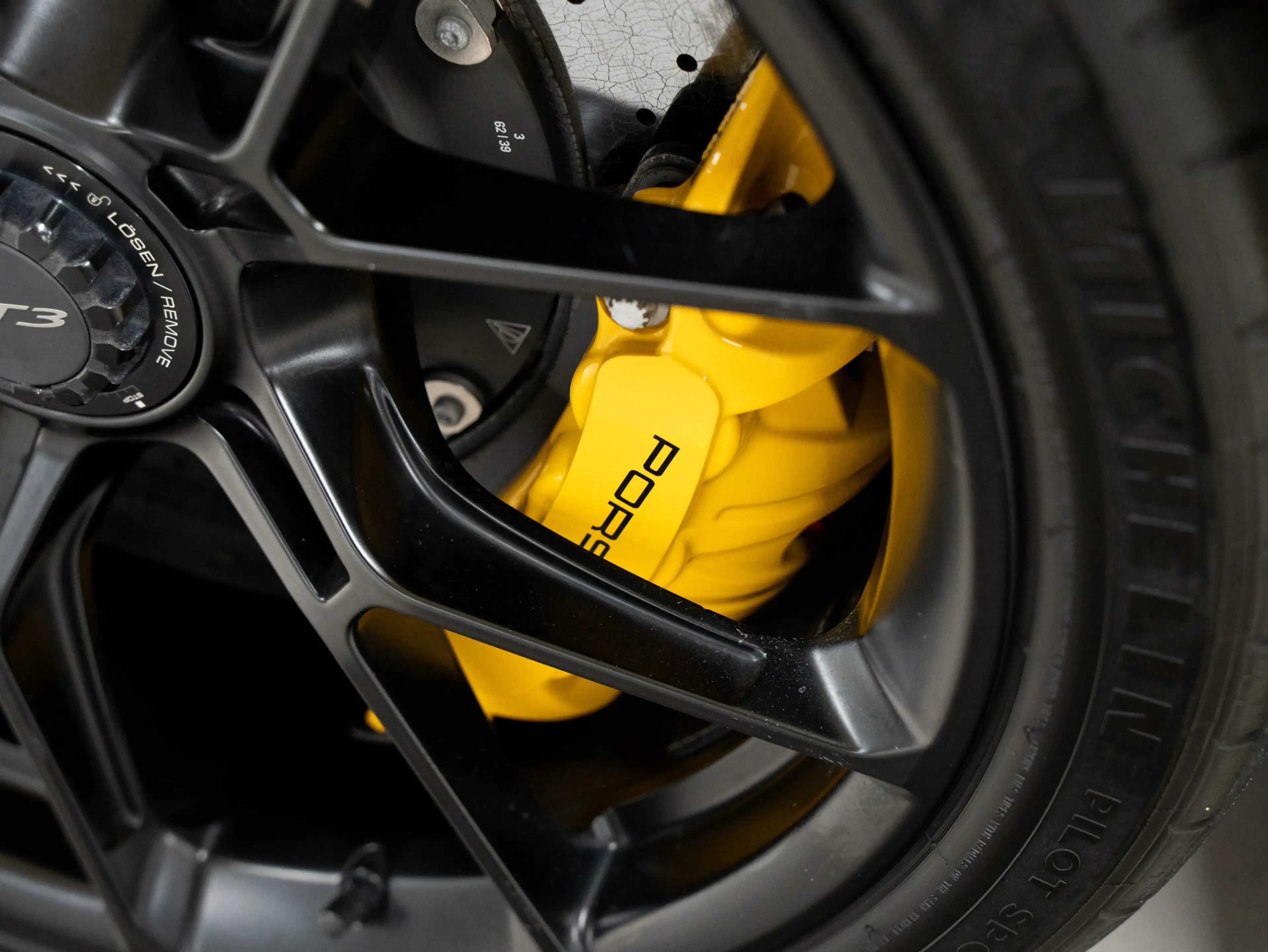 Porsche 992 GT3 — photo 13