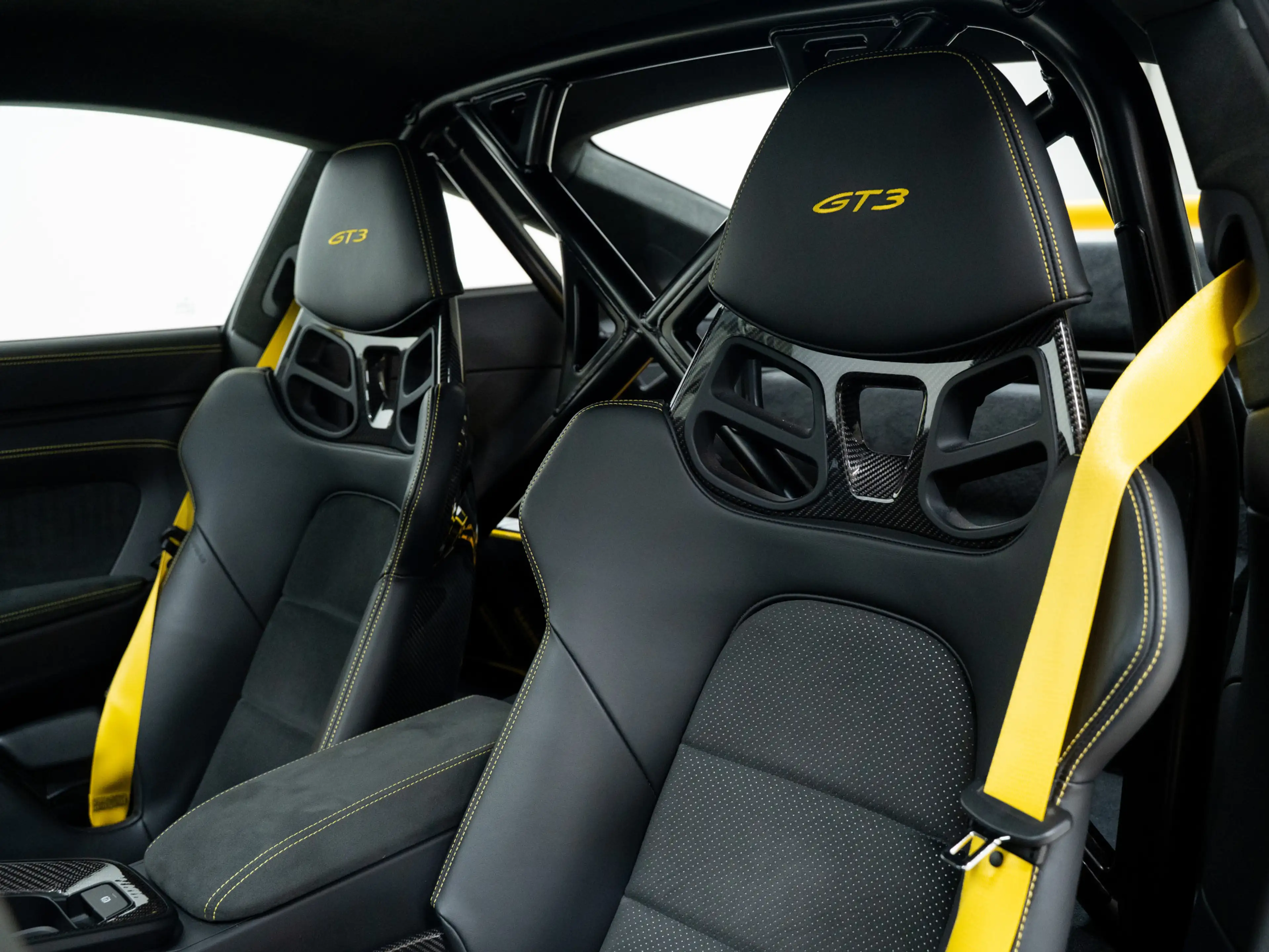 Porsche 992 GT3 — photo 8