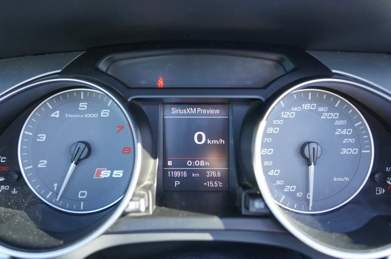 Audi S5 снимка Audi S5