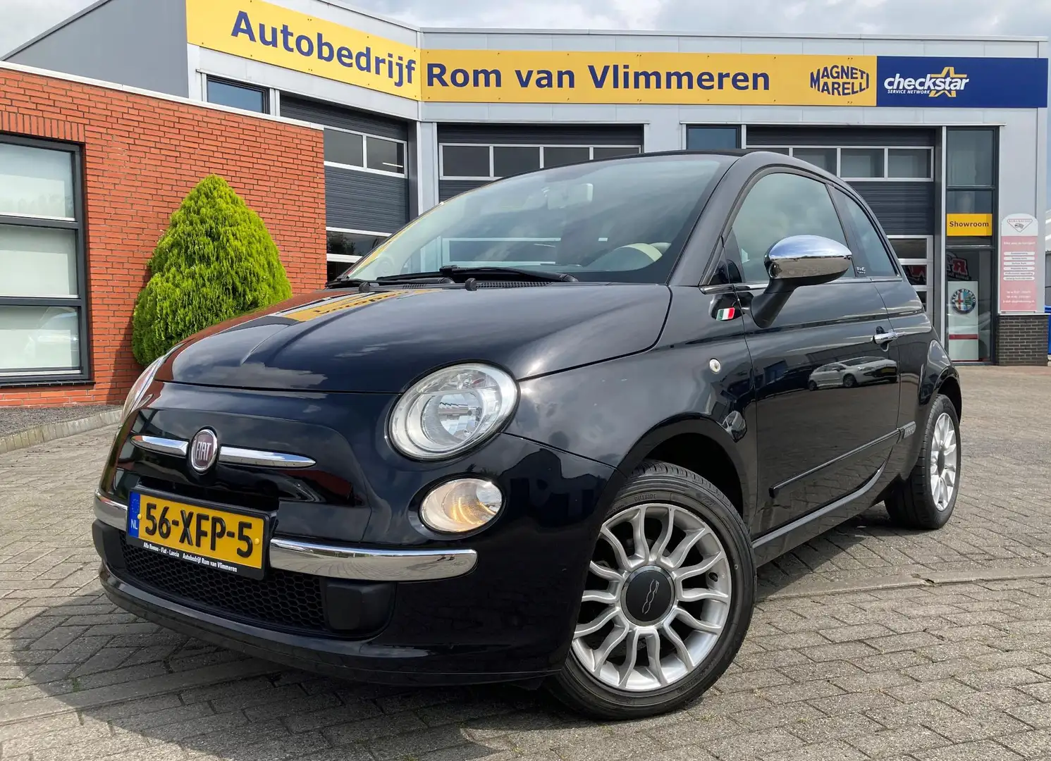 Fiat 500C 1.2 Lounge Nero - 1