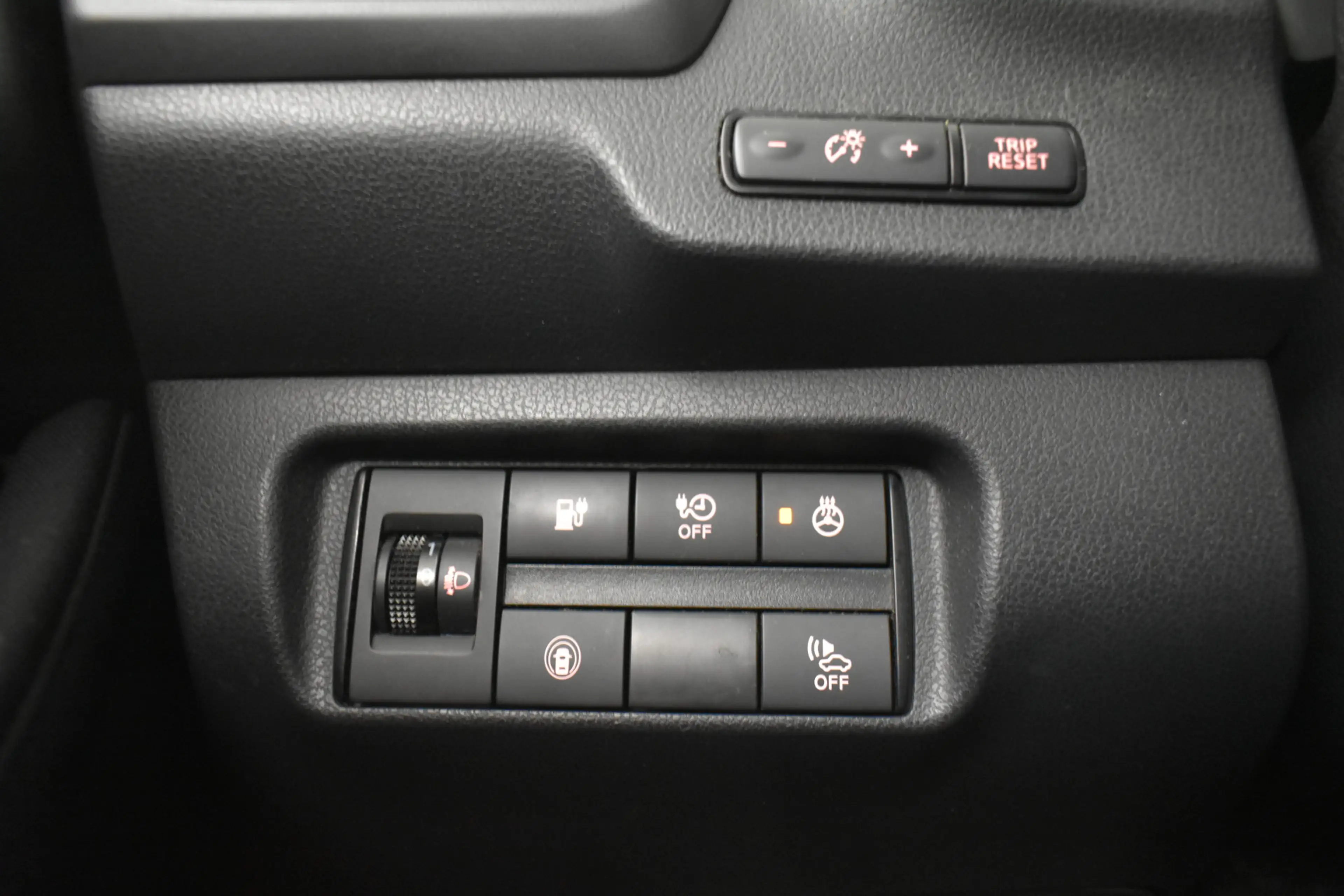 Nissan Leaf Acenta 40 kWh 360° Camera — photo 4