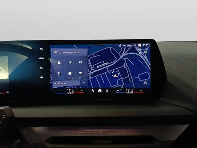 BMW 1 Series view 13