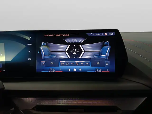 BMW 1 Series view 15