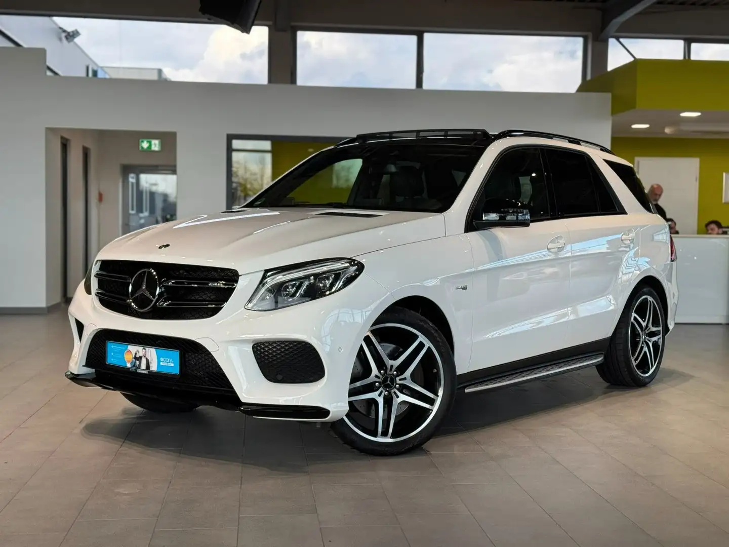 Mercedes-Benz GLE 43 AMG *Pano*H/K*Night*Memory*LED*RFK*ACC*SHZ Fehér - 1