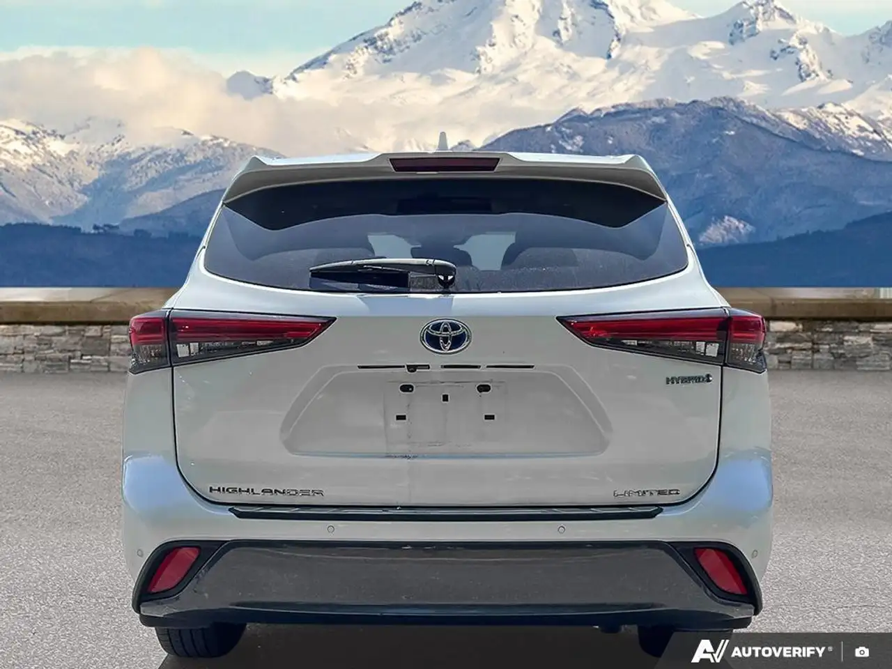Toyota Highlander снимка Toyota Highlander