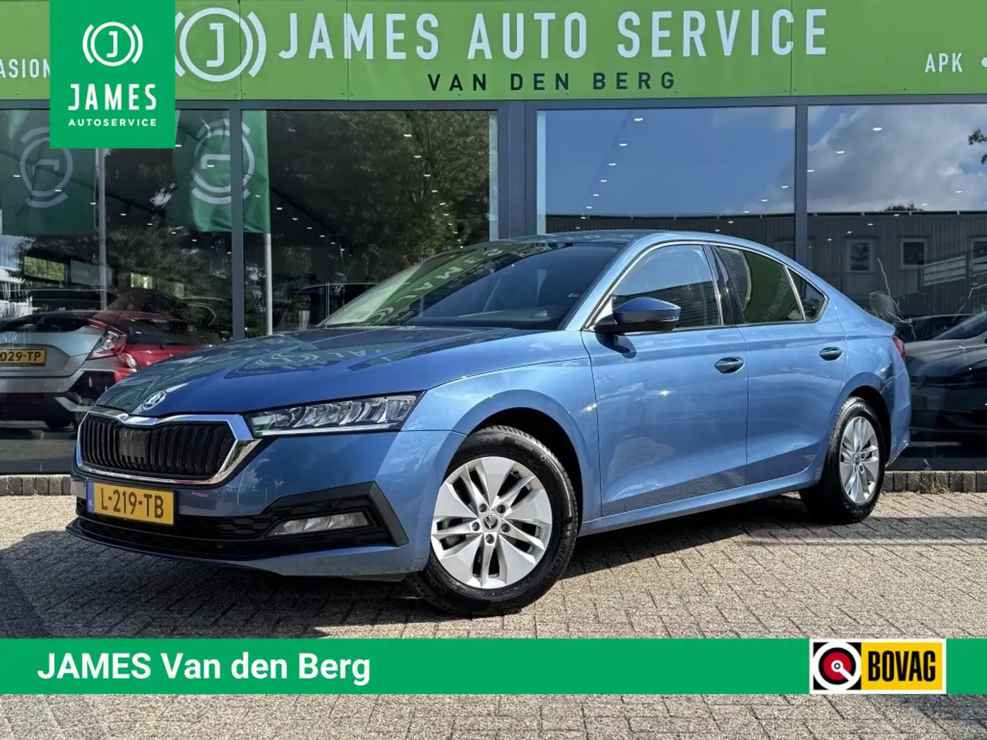 Skoda Octavia 1.0 TSI Bns Edition Blauw - 1