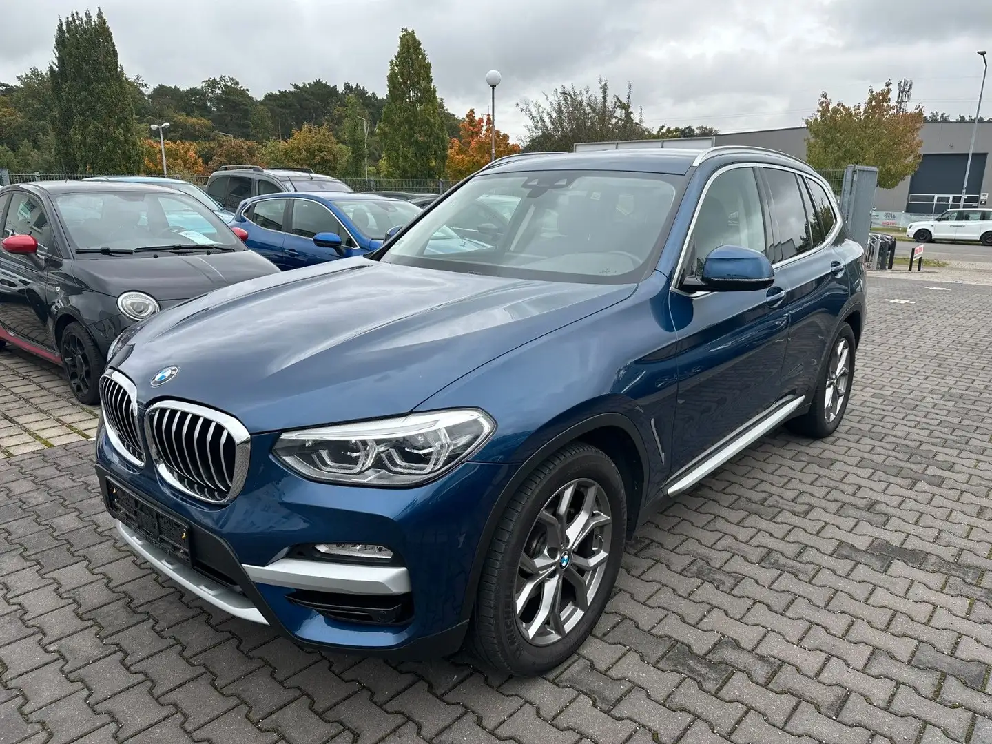 BMW X3 Baureihe X3 xDrive 20 i xLine Blau - 1